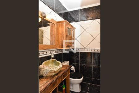 Apartamento à venda com 52m², 2 quartos e 1 vaga Apartamento à venda com 52m², 2 quartos e 1 vagaBanheiro