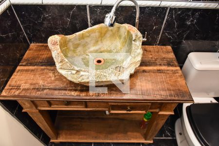 Apartamento à venda com 52m², 2 quartos e 1 vaga Apartamento à venda com 52m², 2 quartos e 1 vagaBanheiro