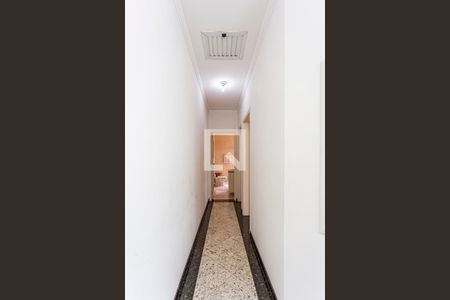 Casa à venda com 235m², 3 quartos e 5 vagas Casa à venda com 235m², 3 quartos e 5 vagasDormitórios