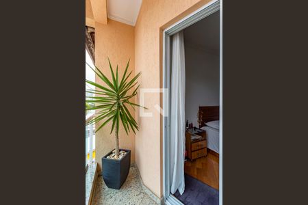 Casa à venda com 235m², 3 quartos e 5 vagas Casa à venda com 235m², 3 quartos e 5 vagasVaranda da Suite