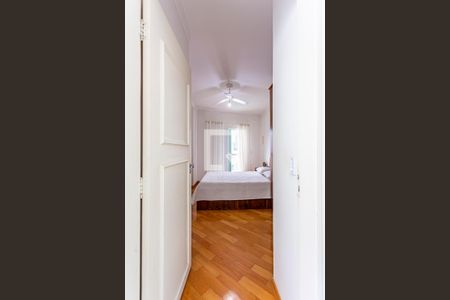 Casa à venda com 235m², 3 quartos e 5 vagas Casa à venda com 235m², 3 quartos e 5 vagasSuite