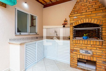 Casa à venda com 235m², 3 quartos e 5 vagas Casa à venda com 235m², 3 quartos e 5 vagasEspaço do Churrasco