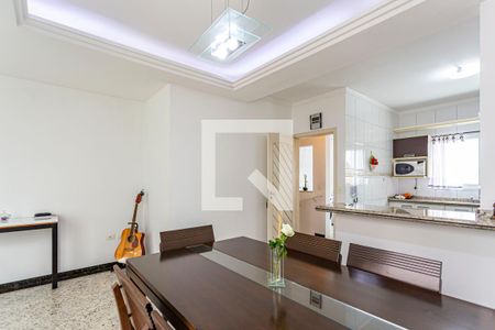 Casa à venda com 235m², 3 quartos e 5 vagas Casa à venda com 235m², 3 quartos e 5 vagasSala de Jantar