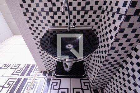 Casa à venda com 150m², 3 quartos e 2 vagasLavabo 