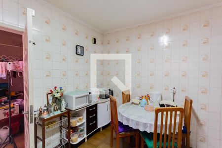 Casa à venda com 200m², 3 quartos e 3 vagas Casa à venda com 200m², 3 quartos e 3 vagasCozinha