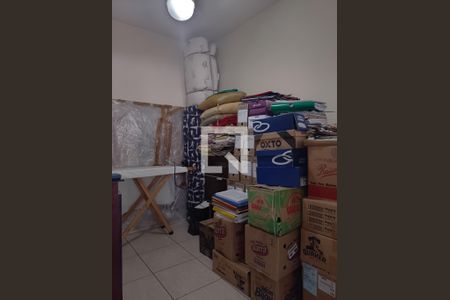 Casa à venda com 211m², 3 quartos e 6 vagasQuarto de Serviço