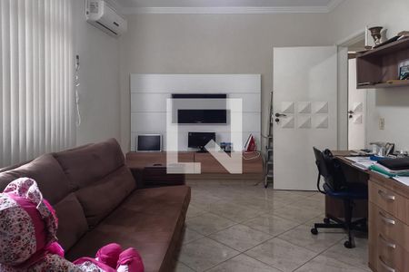 Casa à venda com 211m², 3 quartos e 6 vagasQuarto 3