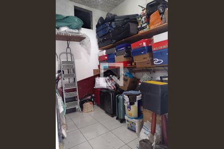 Casa à venda com 211m², 3 quartos e 6 vagasDepósito