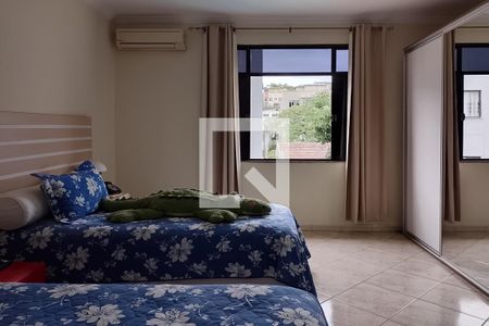 Casa à venda com 211m², 3 quartos e 6 vagasQuarto 2