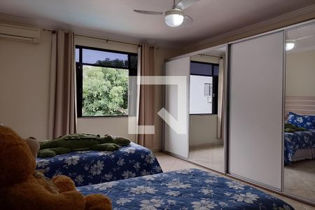 Casa à venda com 211m², 3 quartos e 6 vagasQuarto 2