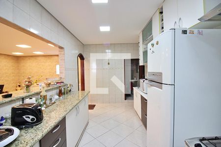 Casa à venda com 220m², 3 quartos e 3 vagasCozinha