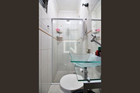 Casa à venda com 220m², 3 quartos e 3 vagasBanheiro do Quarto 1 - Suíte