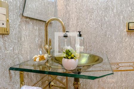 Apartamento à venda com 138m², 3 quartos e 3 vagas Apartamento à venda com 138m², 3 quartos e 3 vagasLavabo