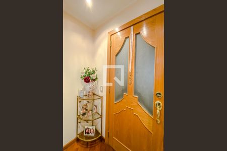 Apartamento à venda com 138m², 3 quartos e 3 vagas Apartamento à venda com 138m², 3 quartos e 3 vagasCorredor