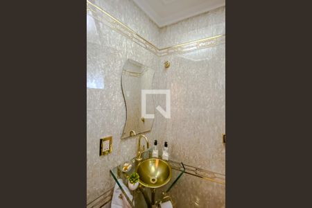 Apartamento à venda com 138m², 3 quartos e 3 vagas Apartamento à venda com 138m², 3 quartos e 3 vagasLavabo