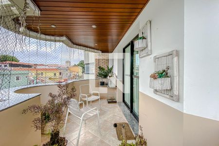 Apartamento à venda com 138m², 3 quartos e 3 vagas Apartamento à venda com 138m², 3 quartos e 3 vagasSacada