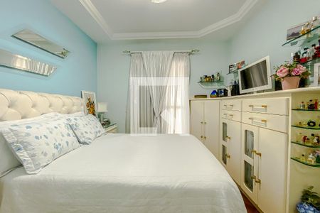 Apartamento à venda com 138m², 3 quartos e 3 vagas Apartamento à venda com 138m², 3 quartos e 3 vagasSuíte 1