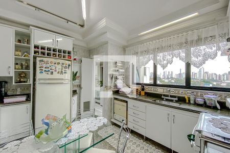 Apartamento à venda com 138m², 3 quartos e 3 vagas Apartamento à venda com 138m², 3 quartos e 3 vagasCozinha