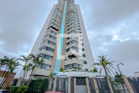 Apartamento à venda com 138m², 3 quartos e 3 vagas Apartamento à venda com 138m², 3 quartos e 3 vagasFachada