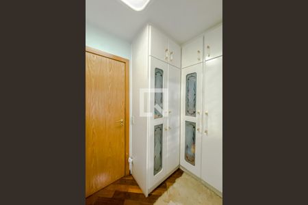 Apartamento à venda com 138m², 3 quartos e 3 vagas Apartamento à venda com 138m², 3 quartos e 3 vagasCloset da suíte 1