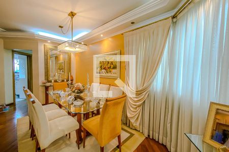 Apartamento à venda com 138m², 3 quartos e 3 vagas Apartamento à venda com 138m², 3 quartos e 3 vagasSala de Jantar