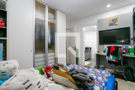 Apartamento à venda com 230m², 4 quartos e 3 vagas Apartamento à venda com 230m², 4 quartos e 3 vagasSuíte 2