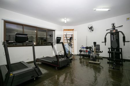 Apartamento à venda com 230m², 4 quartos e 3 vagas Apartamento à venda com 230m², 4 quartos e 3 vagasÁrea comum - Academia