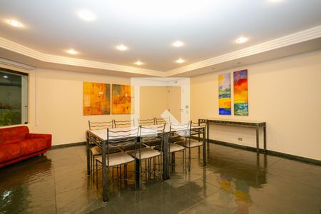 Apartamento à venda com 230m², 4 quartos e 3 vagas Apartamento à venda com 230m², 4 quartos e 3 vagasÁrea comum - Salão de festas