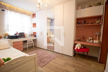 Apartamento à venda com 344m², 4 quartos e 4 vagasSuíte 2