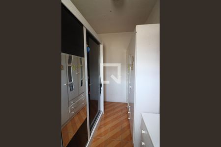 Casa à venda com 90m², 3 quartos e 2 vagasCloset