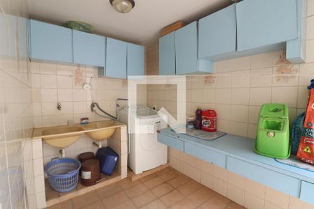 Casa à venda com 90m², 3 quartos e 2 vagasÁrea de Serviço