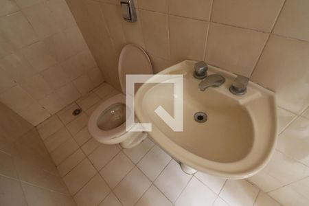 Casa à venda com 90m², 3 quartos e 2 vagasBanheiro 1