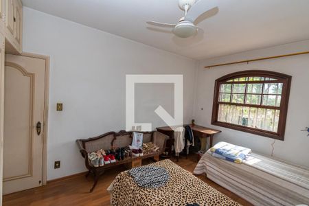 Casa à venda com 320m², 3 quartos e 3 vagasQuarto