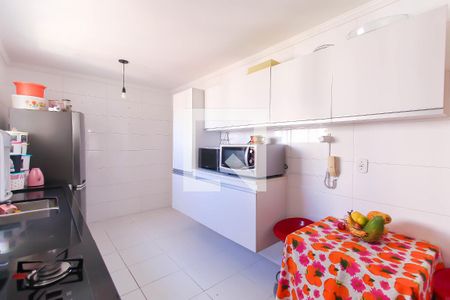 Apartamento à venda com 105m², 3 quartos e 1 vaga Apartamento à venda com 105m², 3 quartos e 1 vagaCozinha