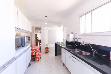 Apartamento à venda com 105m², 3 quartos e 1 vaga Apartamento à venda com 105m², 3 quartos e 1 vagaCozinha