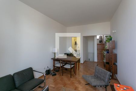 Sala de apartamento para alugar com 1 quarto, 57m² em Santo Agostinho, Belo Horizonte