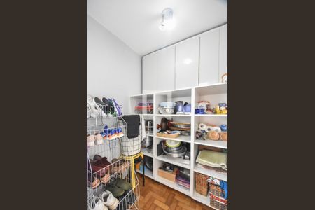 Apartamento à venda com 145m², 4 quartos e 2 vagasQuarto de Serviços