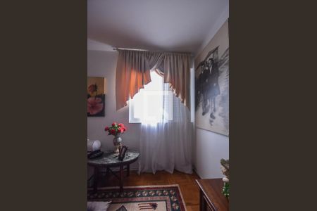 Apartamento à venda com 145m², 4 quartos e 2 vagasQuarto 02