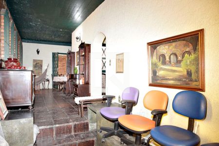 Casa para alugar com 385m², 4 quartos e 3 vagasCorredor