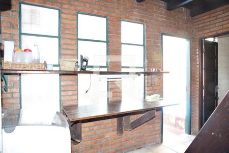 Casa para alugar com 385m², 4 quartos e 3 vagasÁrea de Serviço