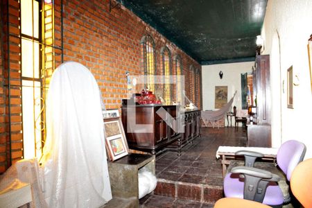 Casa para alugar com 385m², 4 quartos e 3 vagasCorredor