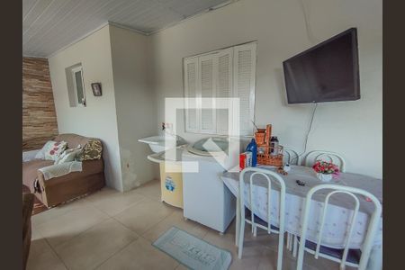 Casa à venda com 340m², 5 quartos e 2 vagasArea de serviço