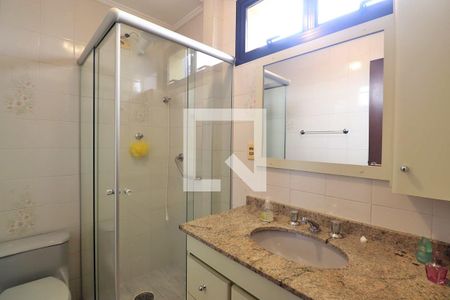 Apartamento à venda com 136m², 3 quartos e 1 vagaBanheiro da Suíte