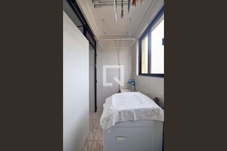 Apartamento à venda com 136m², 3 quartos e 1 vagaÁrea de Serviço