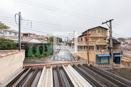 Casa à venda com 100m², 5 quartos e 2 vagas Casa à venda com 100m², 5 quartos e 2 vagasVista