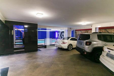 Casa à venda com 357m², 4 quartos e 6 vagasGaragem