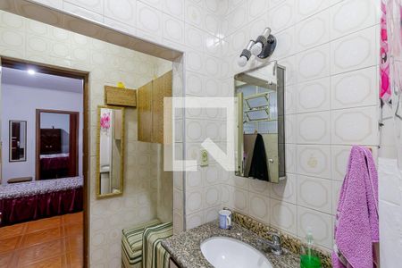 Casa à venda com 260m², 3 quartos e 5 vagasBanheiro da Suíte Casa 1