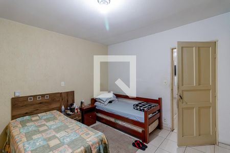 Casa à venda com 260m², 3 quartos e 5 vagasQuarto Casa 2