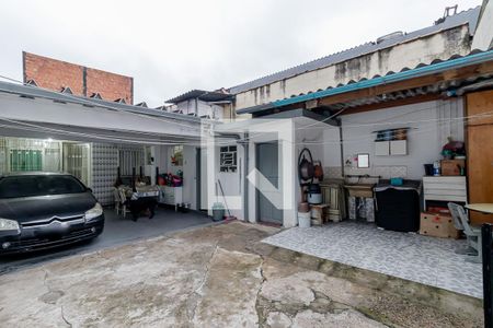 Casa à venda com 260m², 3 quartos e 5 vagasQuintal - Área de Serviço