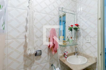 Casa à venda com 260m², 3 quartos e 5 vagasBanheiro Casa 2